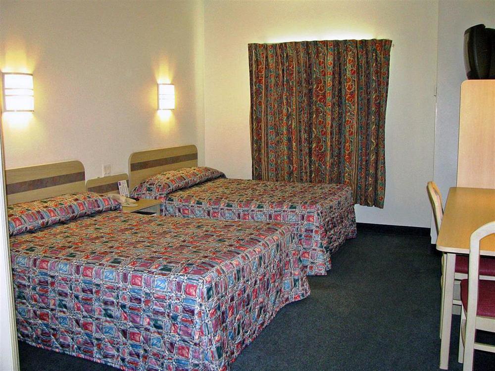 Baymont By Wyndham Athens, Tn Hotell Rum bild